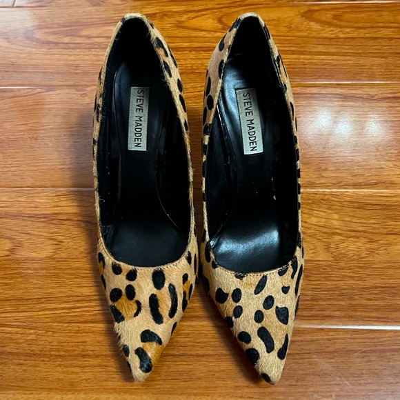 Steve Madden Arouse Pumps Animal Print Size  9.5 4” Heels Pointy Toe Heels 9.5 - Picture 2 of 9